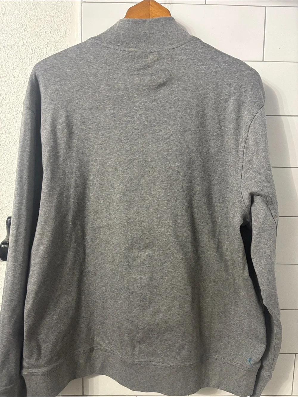Banana Republic Men's Light Gray Zip-Up Knit BomberJacket